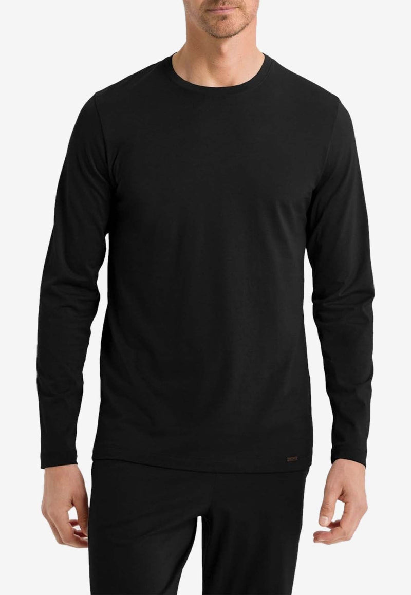 Basic Long-Sleeved T-shirt