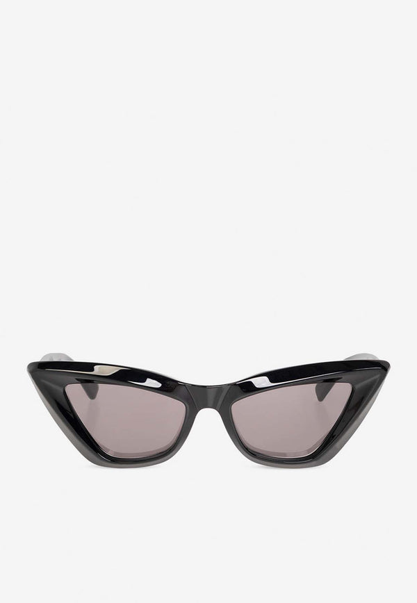 Pointed Cat-Eye Sunglasses