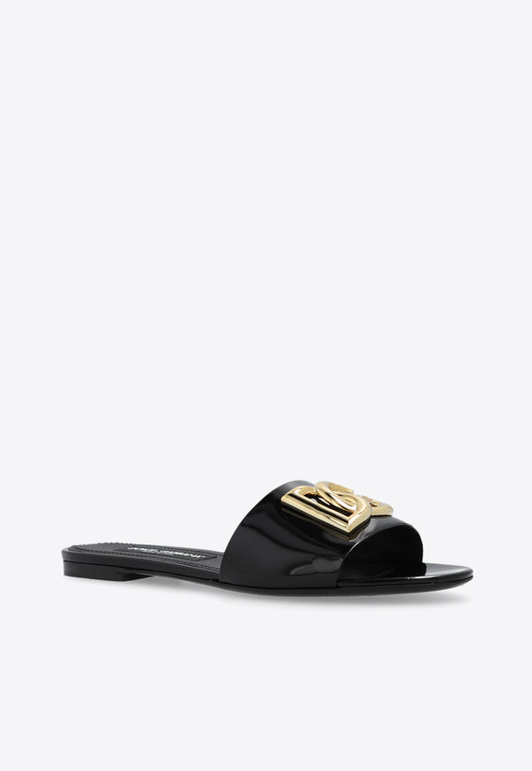 Bianca DG Logo Flat Sandals in Polished Leather