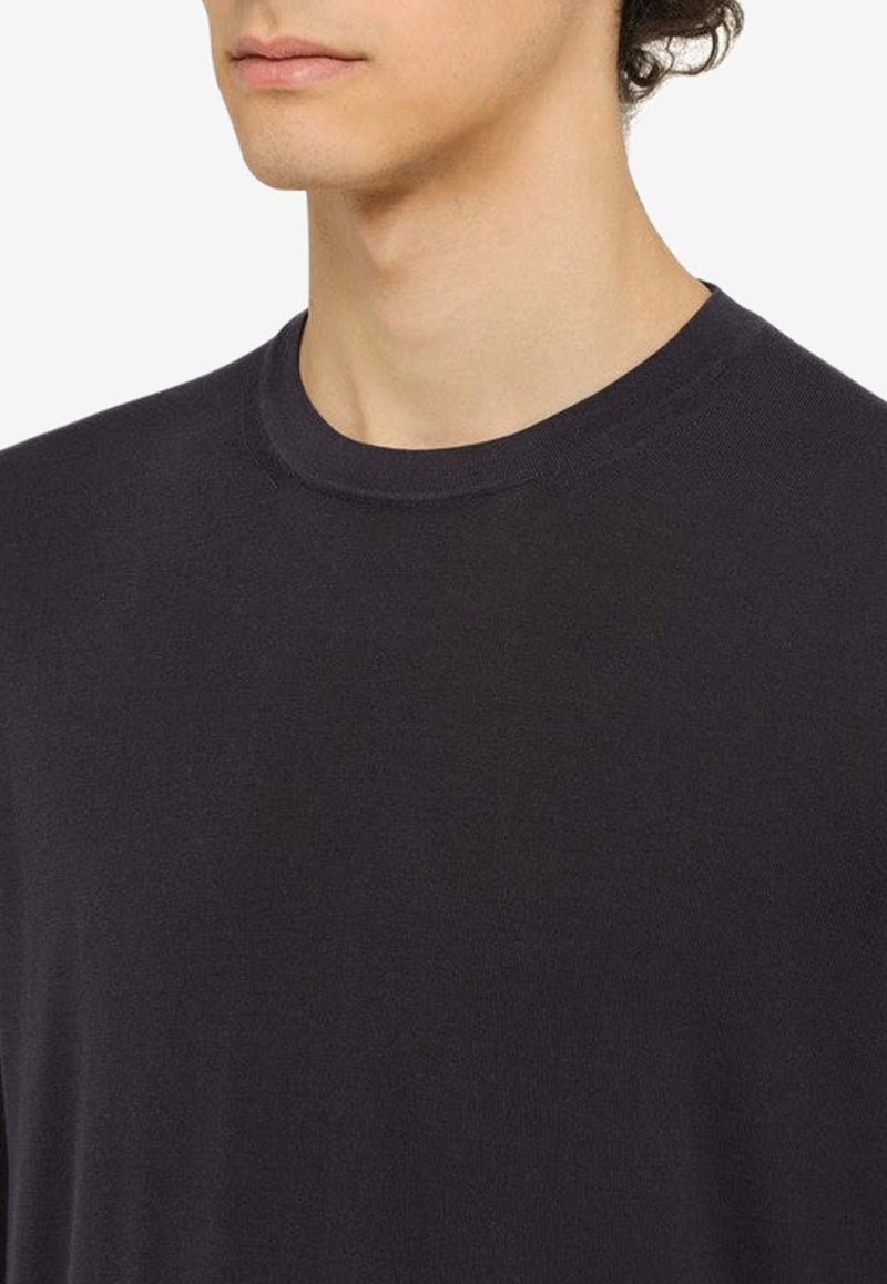 Long-Sleeved Crewneck T-shirt