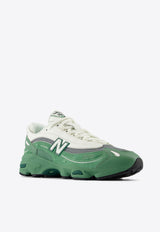 1000 Low-Top Sneakers in Mallard Green with Sea Salt