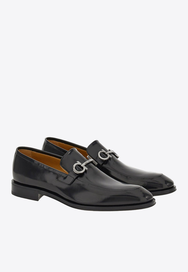 Finley Gancini leather Loafers